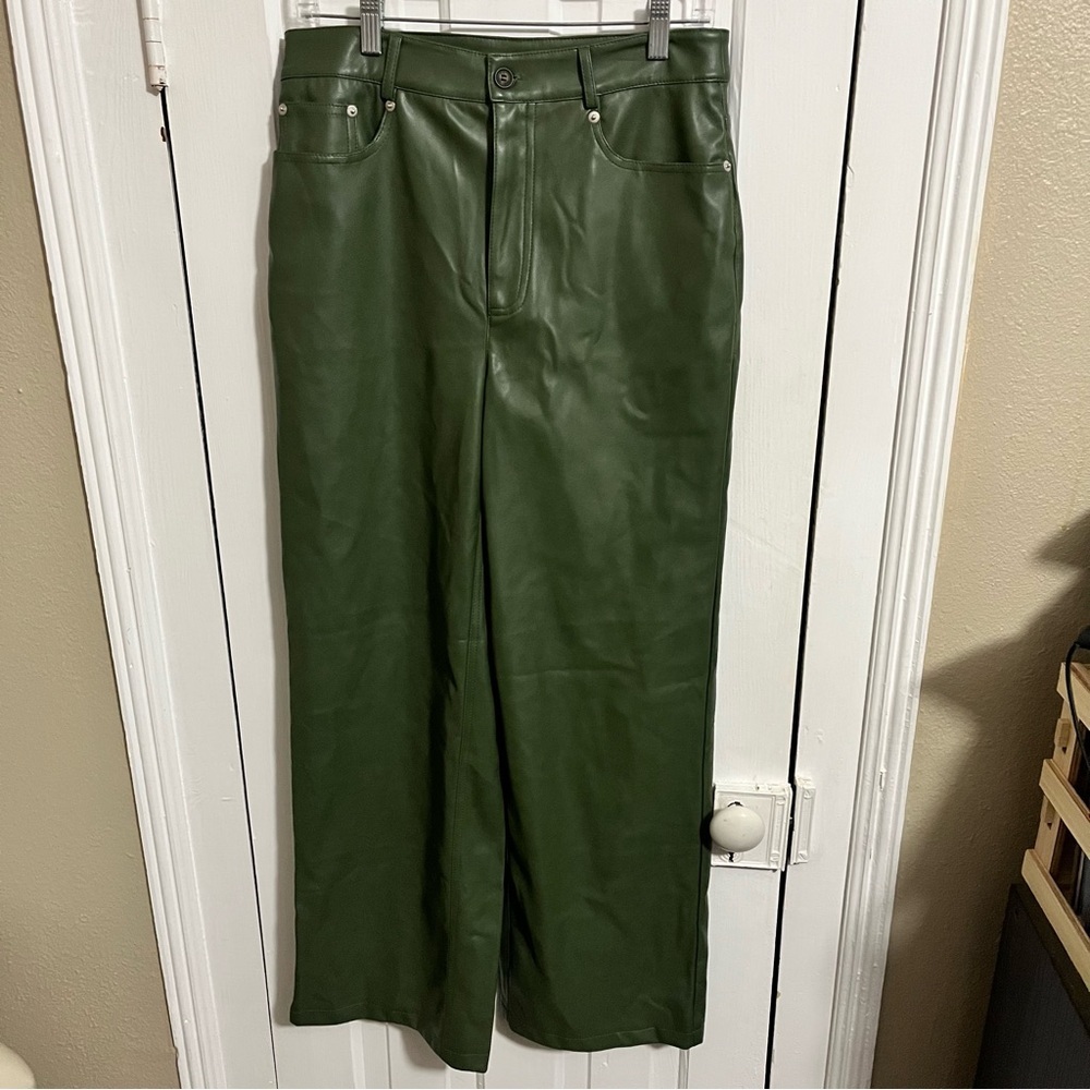 Urban Outfitters Faux Leather Pants Green Size 28 A2 - Picture 2 of 10